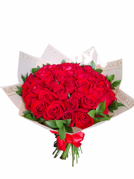 Buquê especial 50 rosas vermelhas